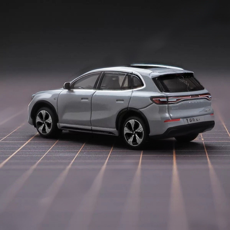 Bburago 1:64 Geely E5 EX5 Mode - Renewable Energy Engineering recensione e prezzo