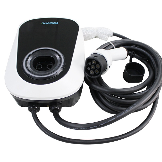 Stazione di ricarica per auto  - Ev Charger Wallbox recensione e prezzo