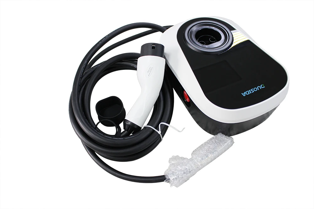 Stazione di ricarica per auto  - Ev Charger Wallbox recensione e prezzo