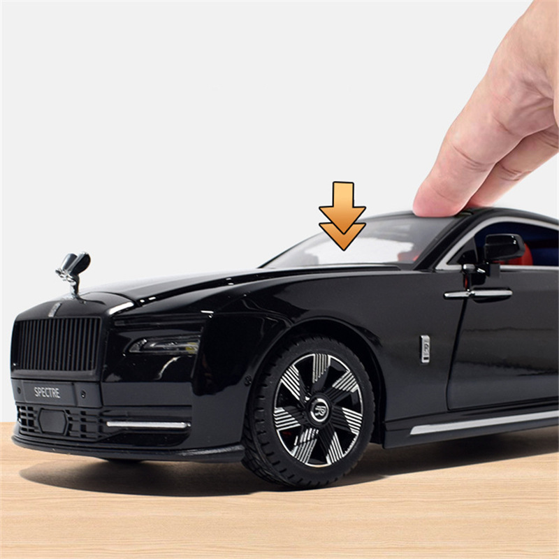 1:24 Rolls Royces Spectre Lega - Renewable Energy Engineering recensione e prezzo